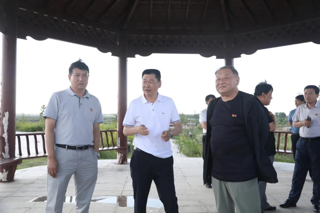黄彬生.jpg
