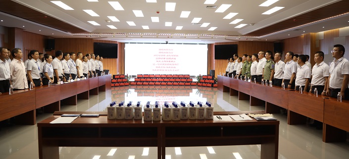 1.合唱军歌.JPG