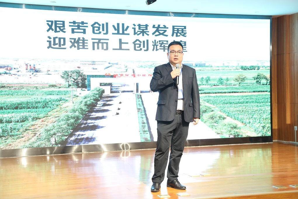 演说角逐1.JPG