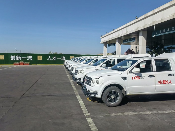 2.专用指挥车.jpg